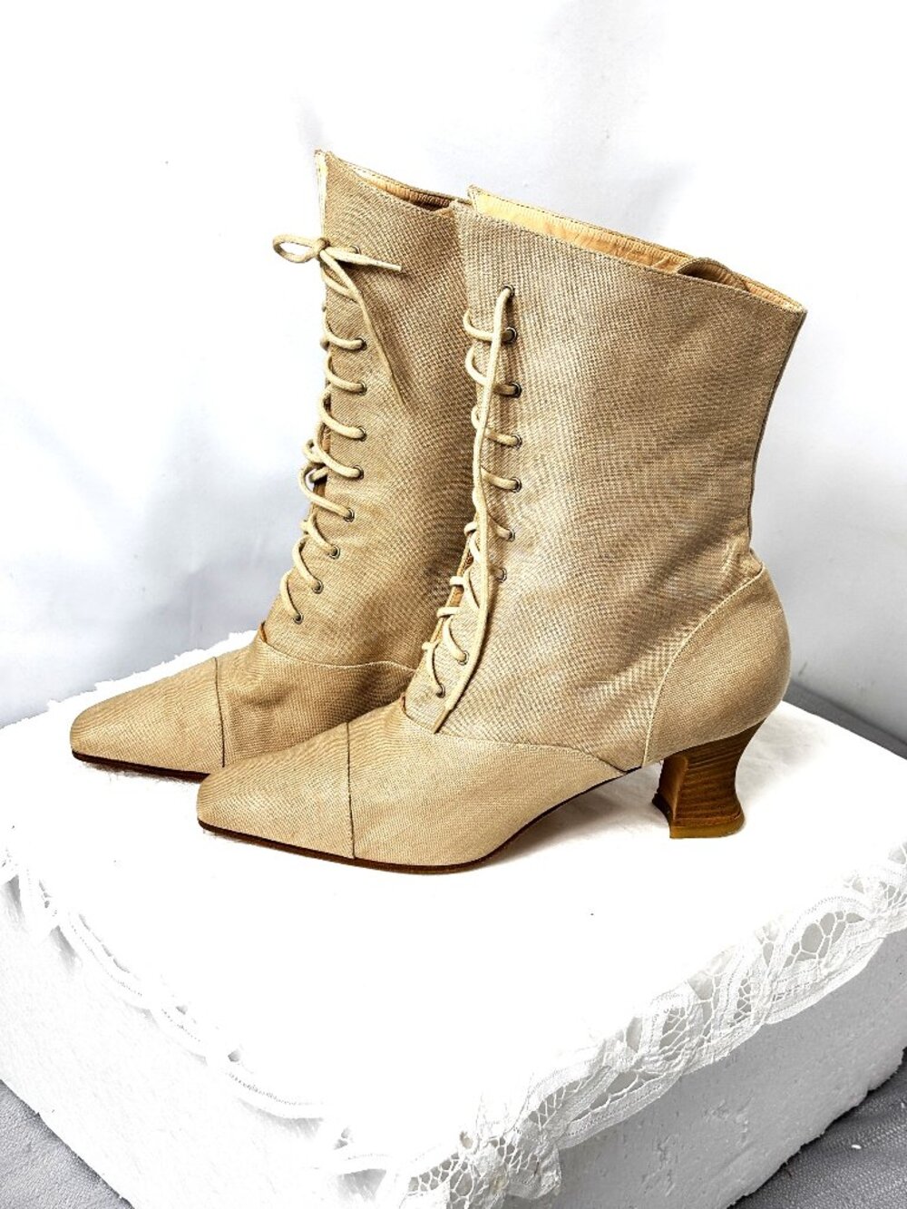 Vintage Via Spiga Lace-Up Linen Look Heeled Ankle Boots | Made in Italy | Size 8